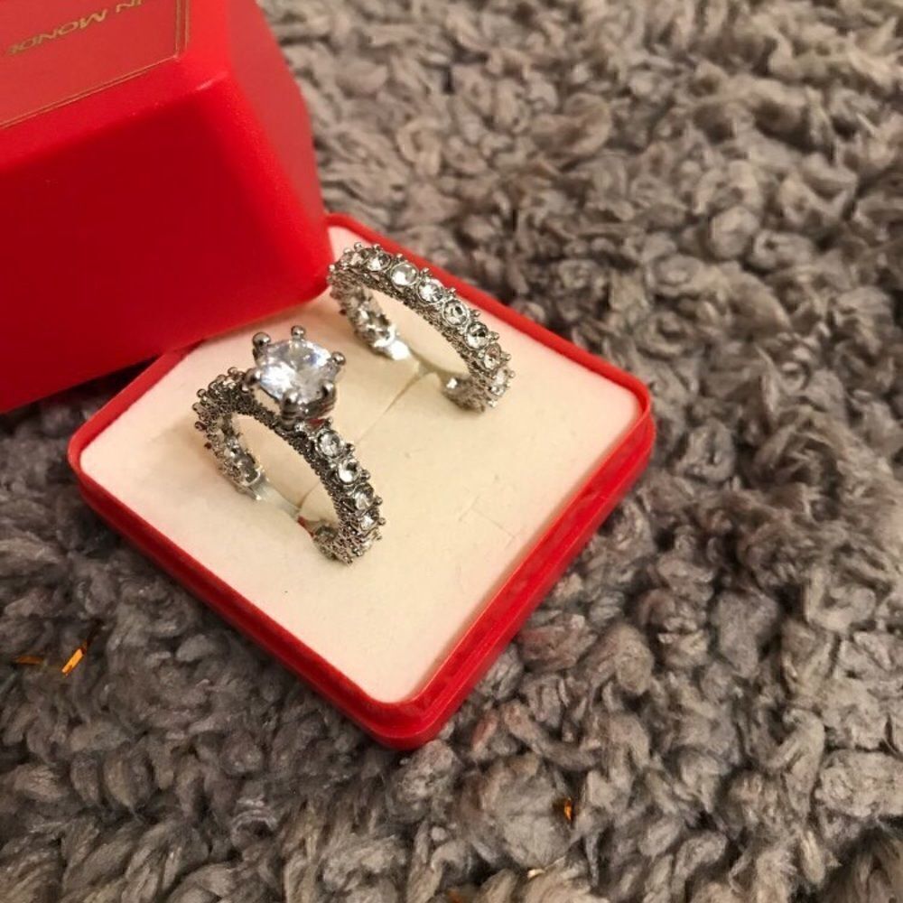 Simulated Diamond Wedding Engagement Ring Set - Picture 7 of 8